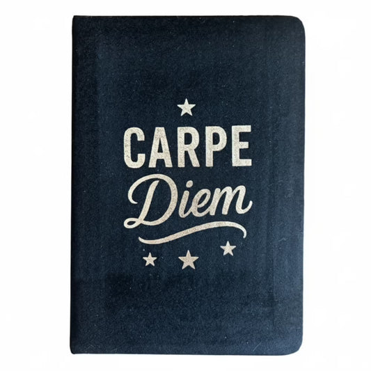 1 Caderno de Veludo Preto - 80 Páginas - Aproveite o Dia