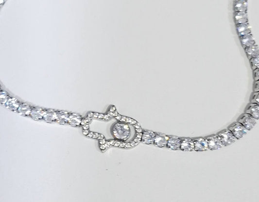 Fio com Mão de Fátima