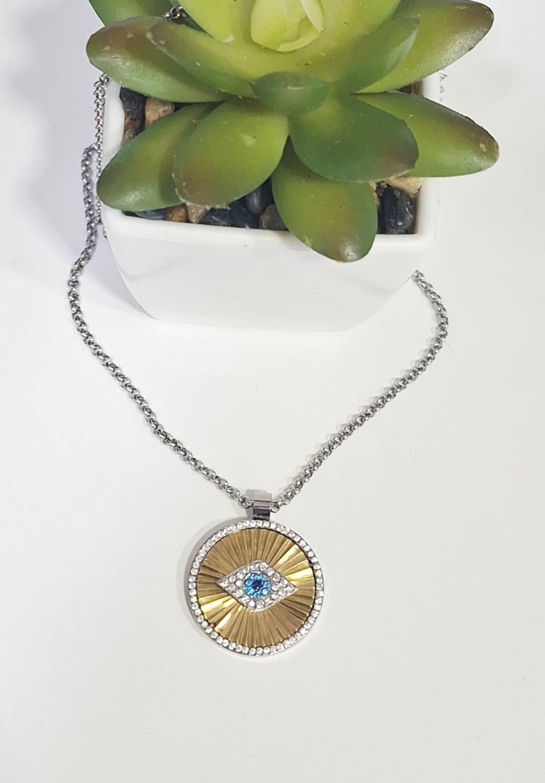 Fio em aço com olho