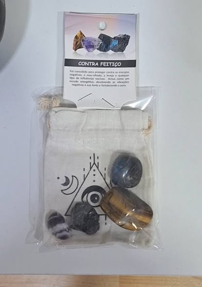 Bolsa com pedras naturais e saco de tecido - Contra Feitiço