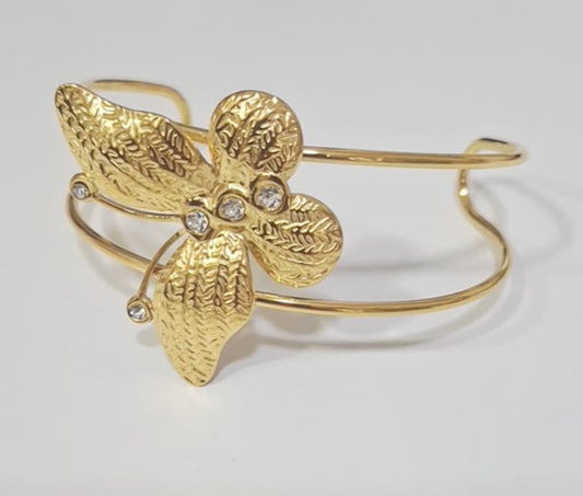 Bracelete com borboleta