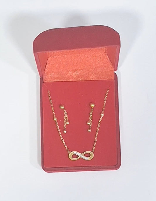 Conjunto brincos + fio