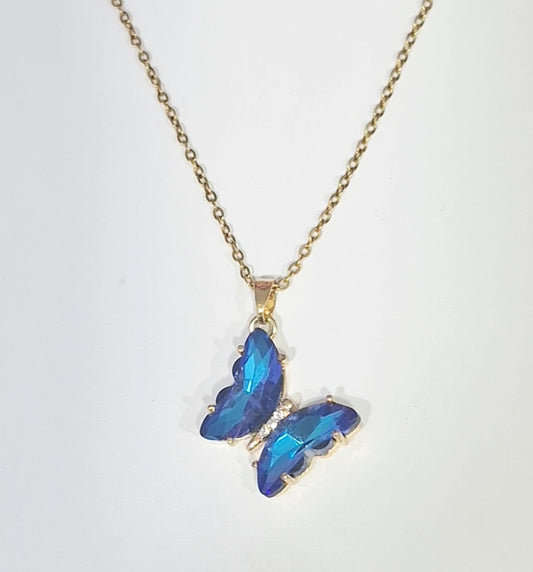 Fio com borboleta azul